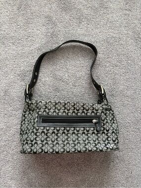 Y2K Vintage Logo Shoulder Bag
